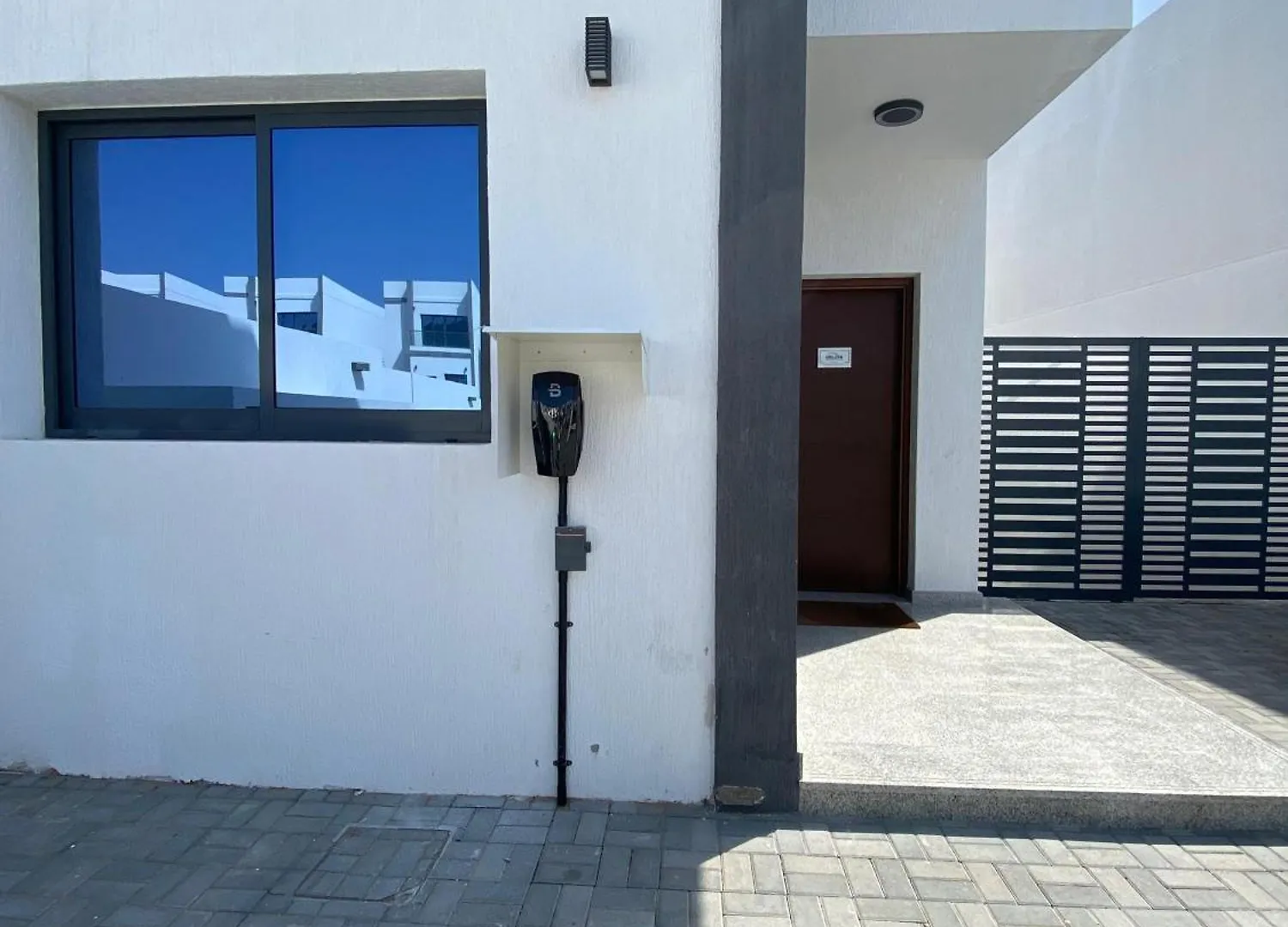 Exclusive Deal! Luxury 4Br Villa On Al Dana Island By Deluxe Holiday Homes Fudżajra Zjednoczone Emiraty Arabskie