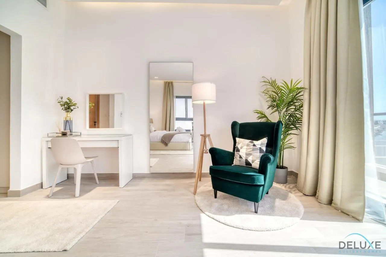 Apartment Exclusive Deal! Luxury 4Br Villa On Al Dana Island By Deluxe Holiday Homes Fujairah United Arab Emirates
