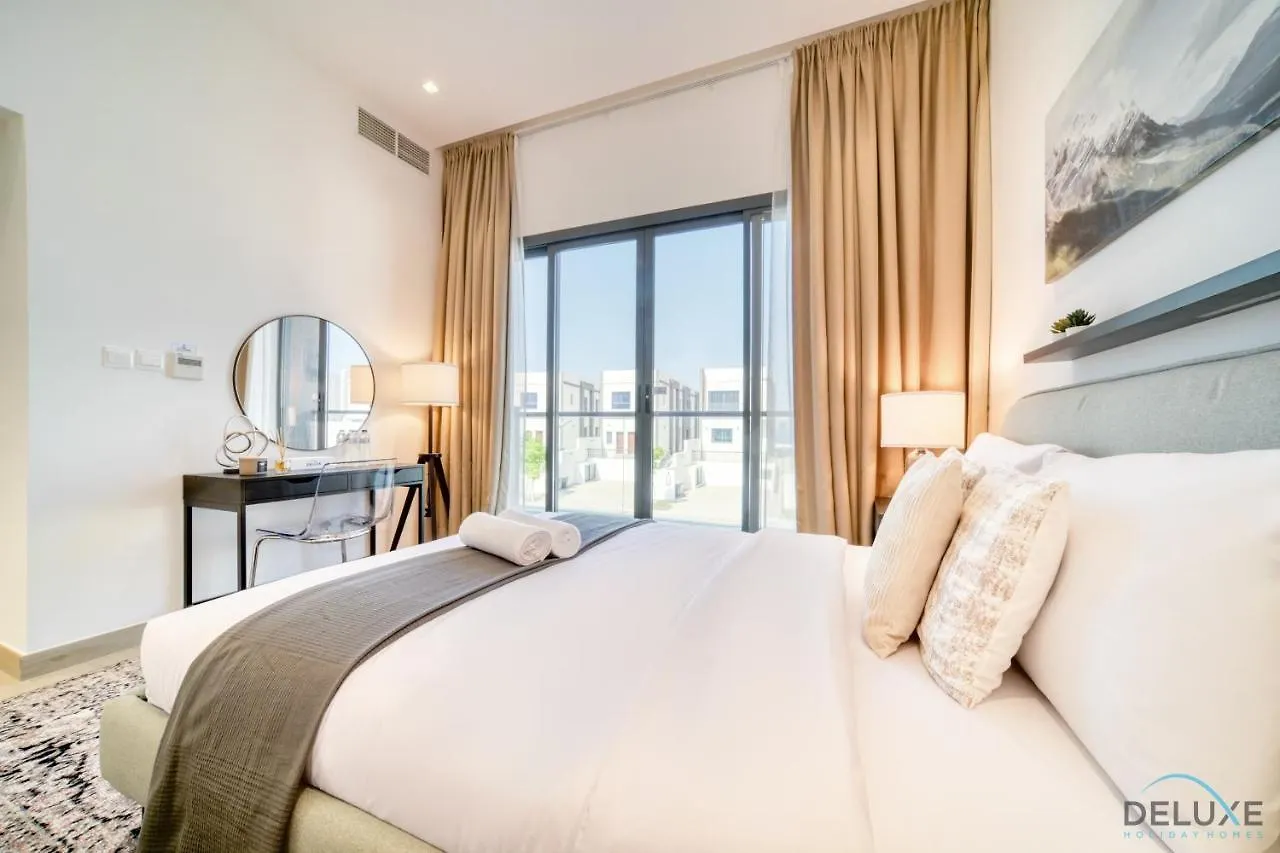 Apartment Exclusive Deal! Luxury 4Br Villa On Al Dana Island By Deluxe Holiday Homes Fujairah