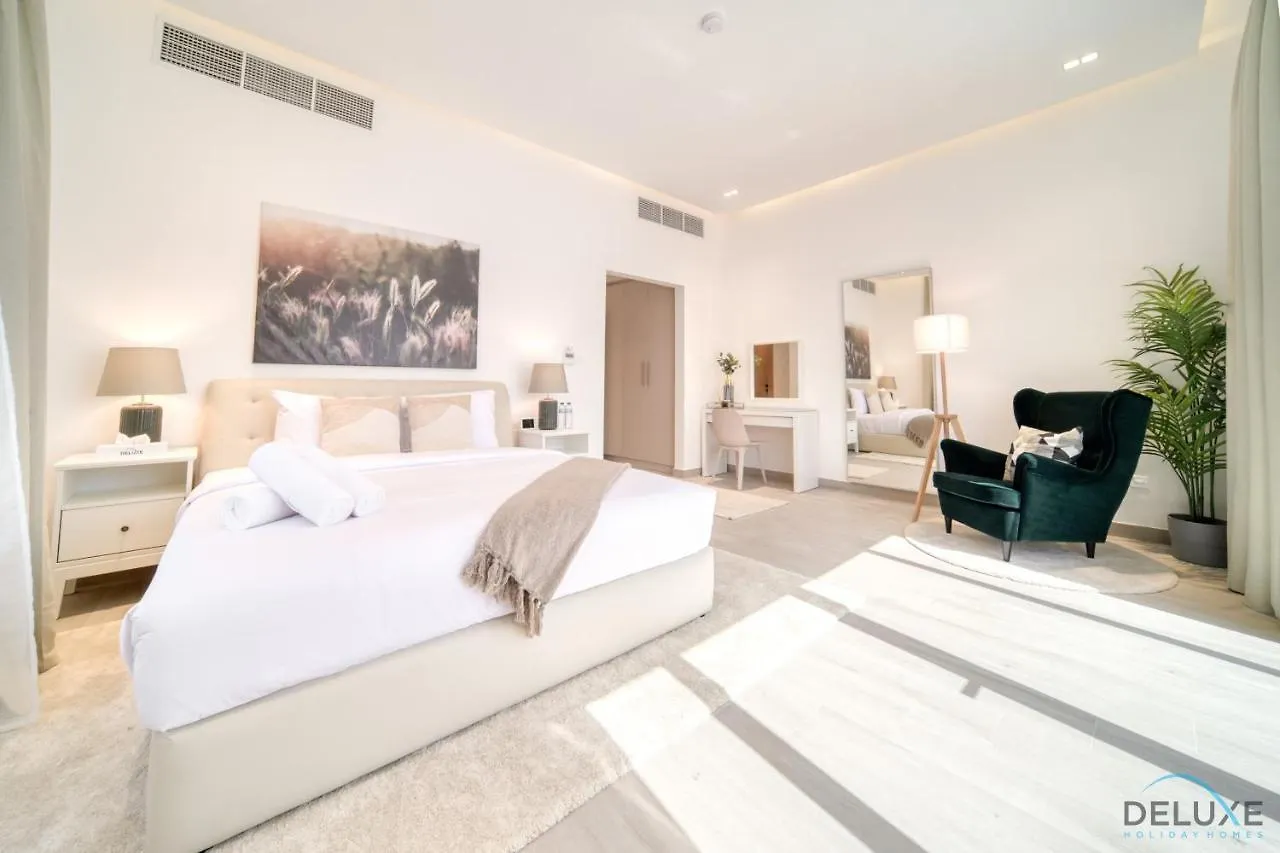 Exclusive Deal! Luxury 4Br Villa On Al Dana Island By Deluxe Holiday Homes Fujairah