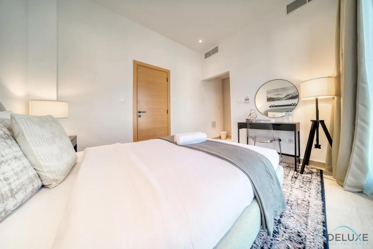 Exclusive Deal! Luxury 4Br Villa On Al Dana Island By Deluxe Holiday Homes Fujairah